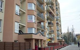 Apartament Z Garazem Blisko Lotniska