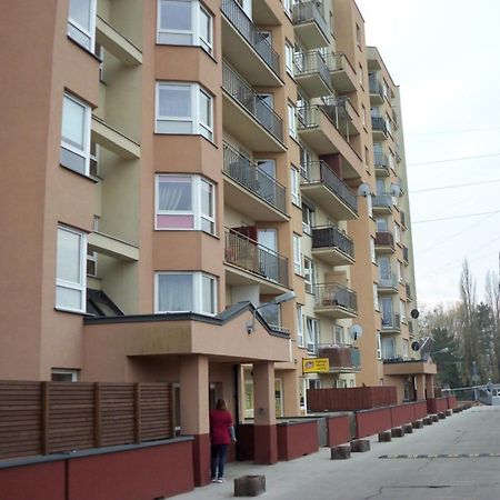 Apartament Z Garazem Blisko Lotniska П'ясечно Екстер'єр фото